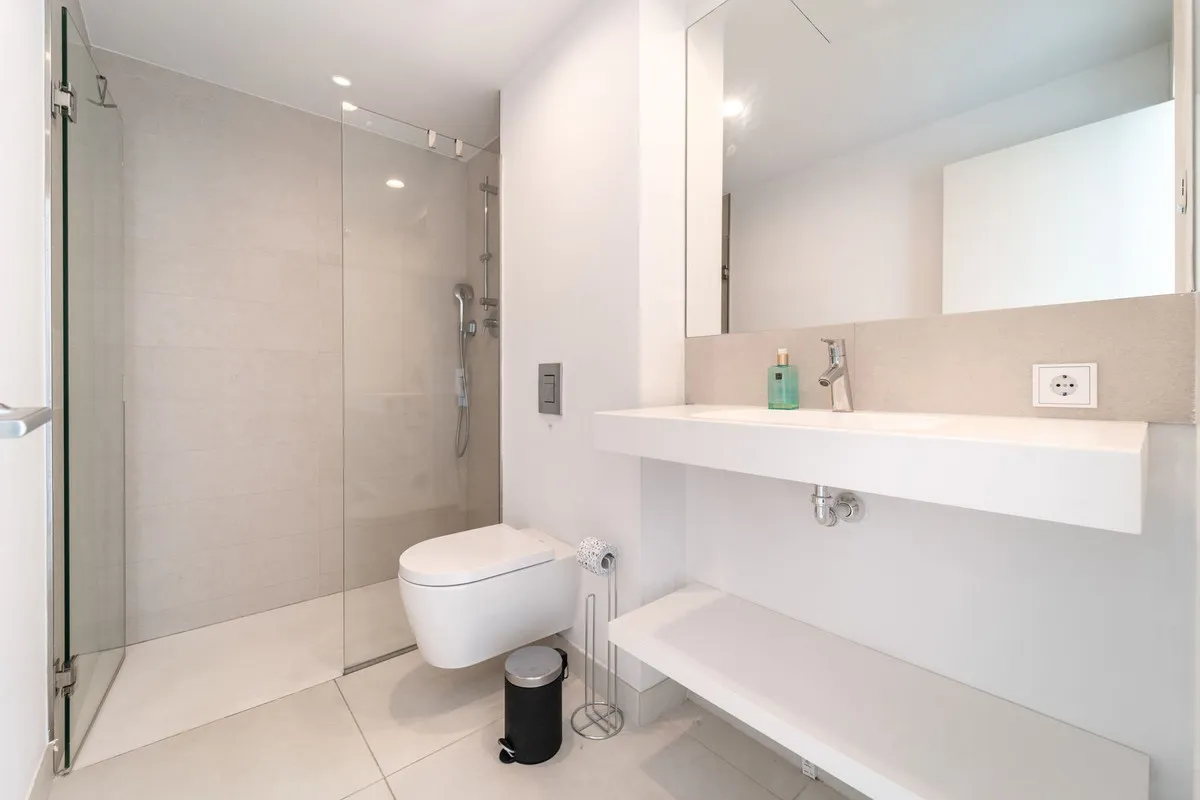 6010022c-35ce-495d-a2ea-ae0d38862927