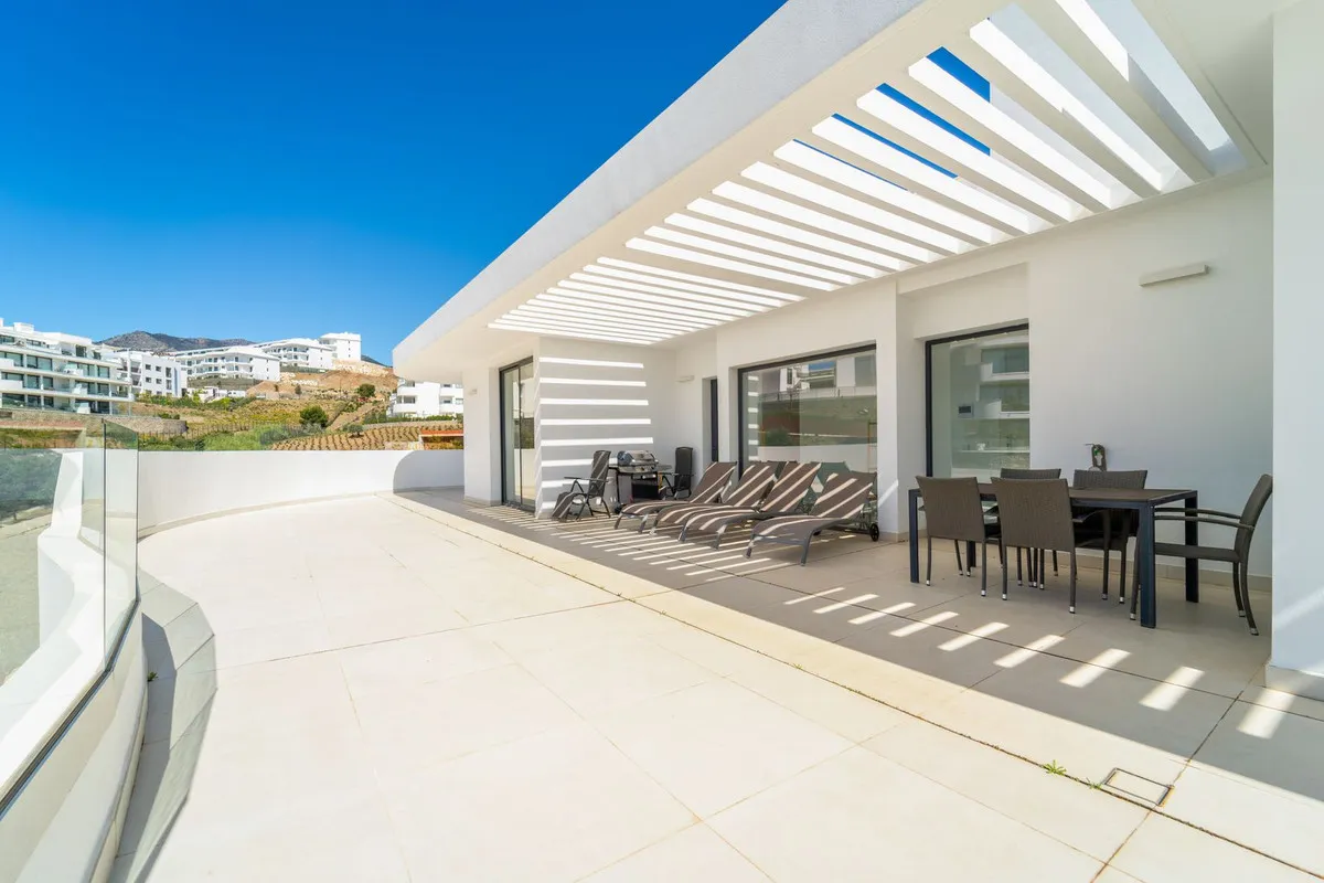 f800e017-1e0b-4534-9e21-1d4594f4616d