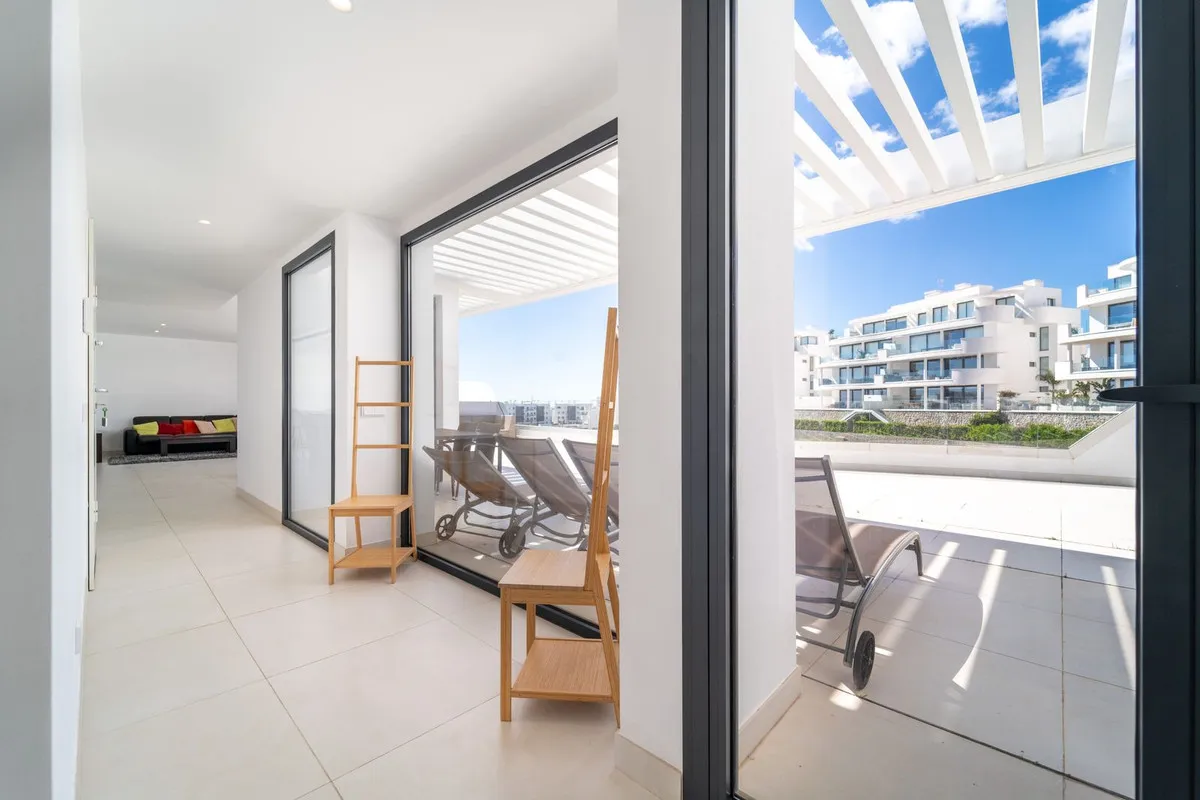 fa2ce1f4-96d2-49ca-9ede-6da532d8b61b