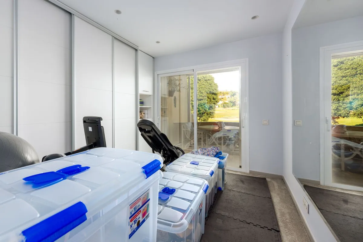 6ad712db-868b-4256-af90-87c395e17e5f