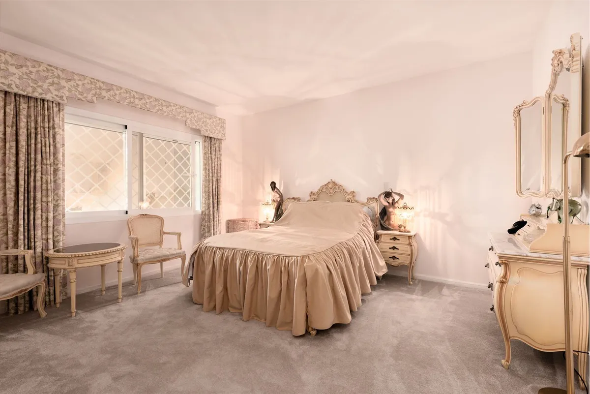 c071dfa4-a9c7-4566-8fff-abc8aeb7251c