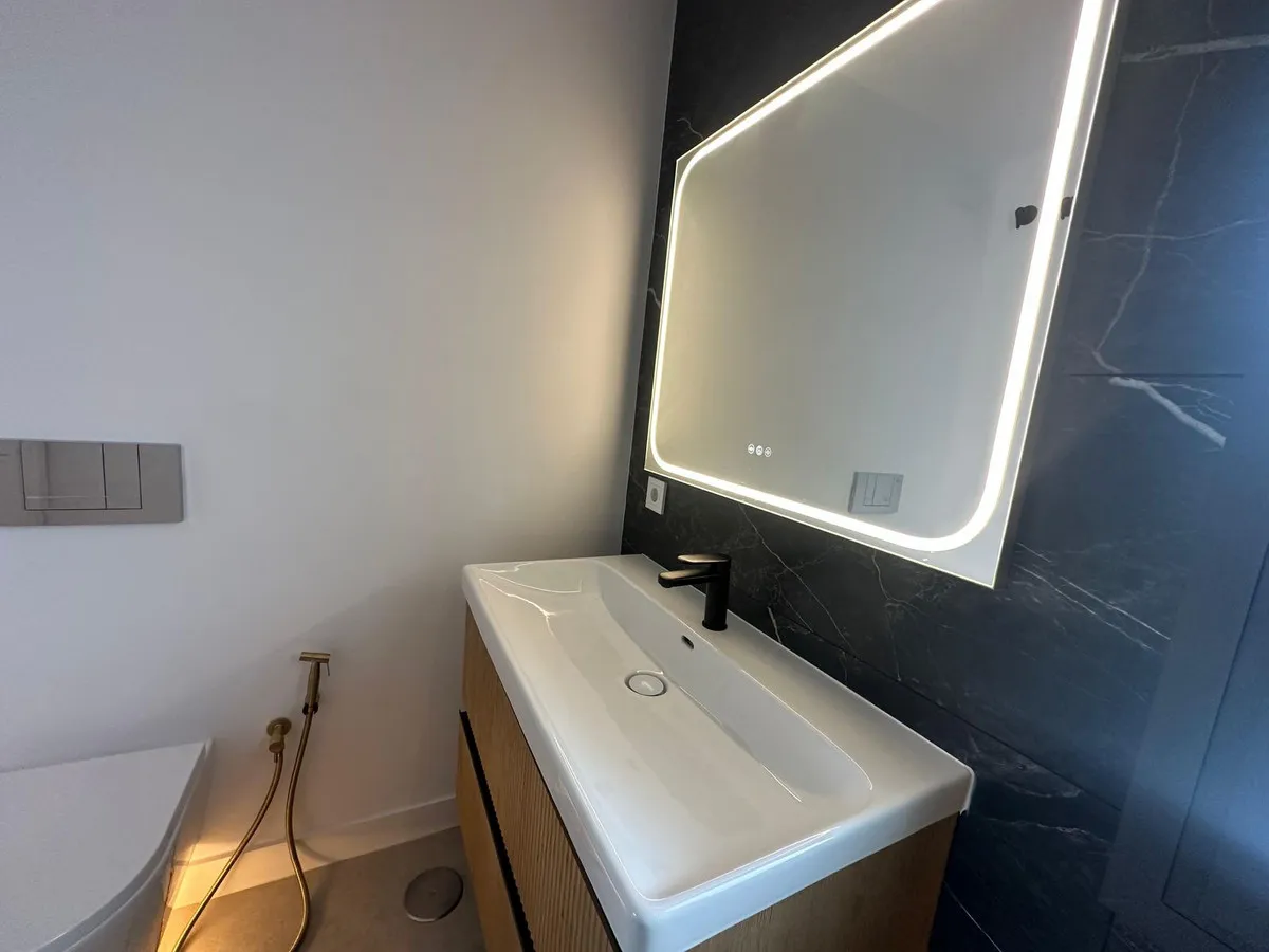 6d118b55-4ffb-4de8-9fc1-bf087d24e345