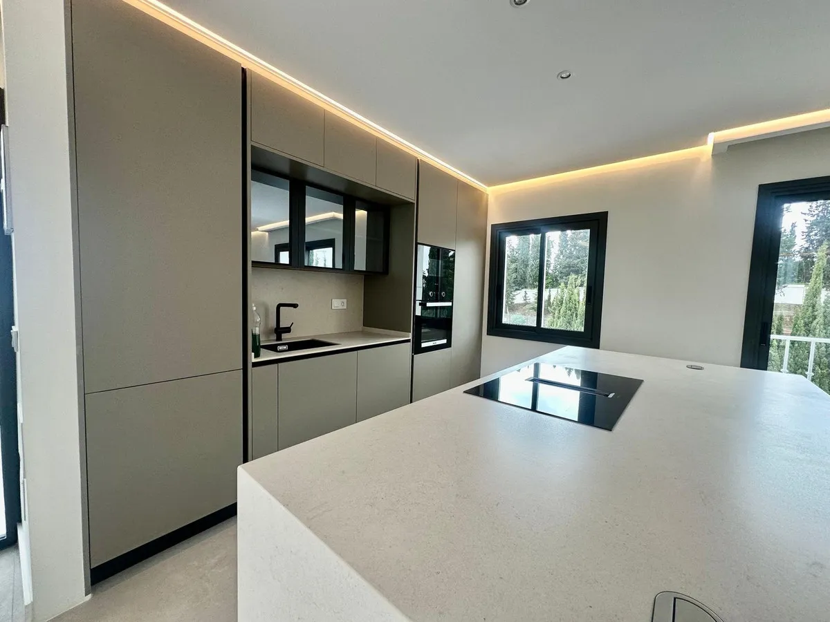 d217c94f-0bf3-43bc-a691-0366ac7bd87d