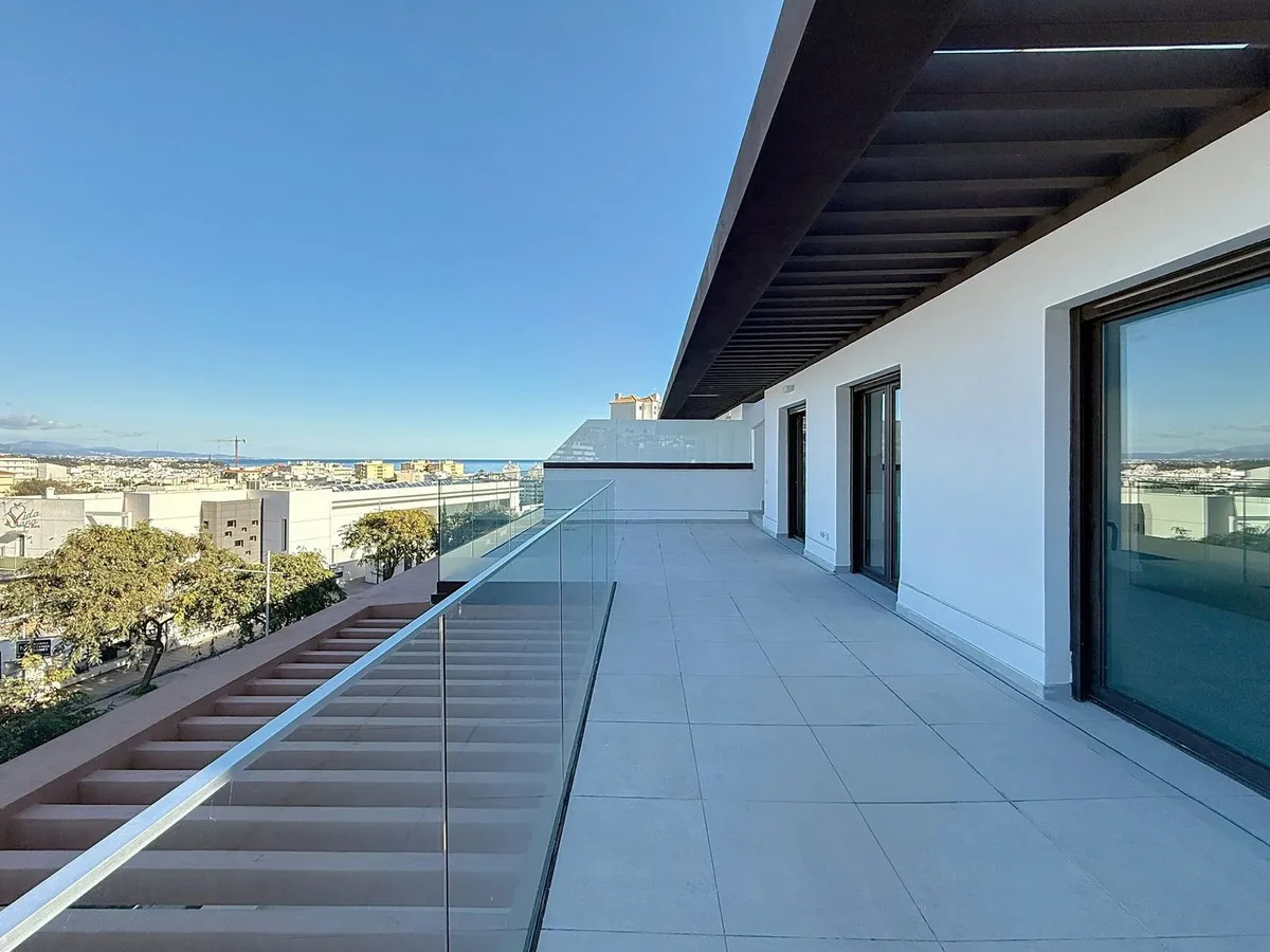 a8a28157-3161-45e2-acbb-220e48fea6d2