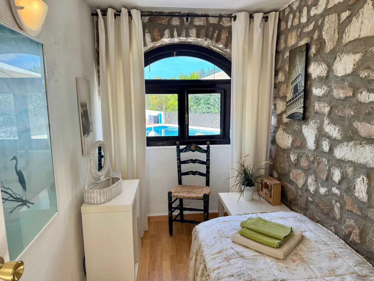 4248db2b-4c8e-418c-ab75-957aa136eb8c