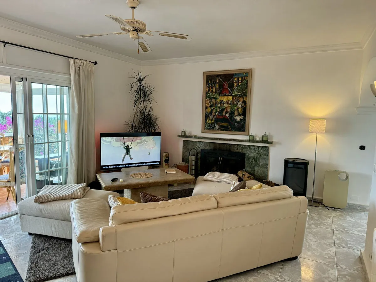 4f22489e-8c5a-4a56-9706-30abdf3500f2