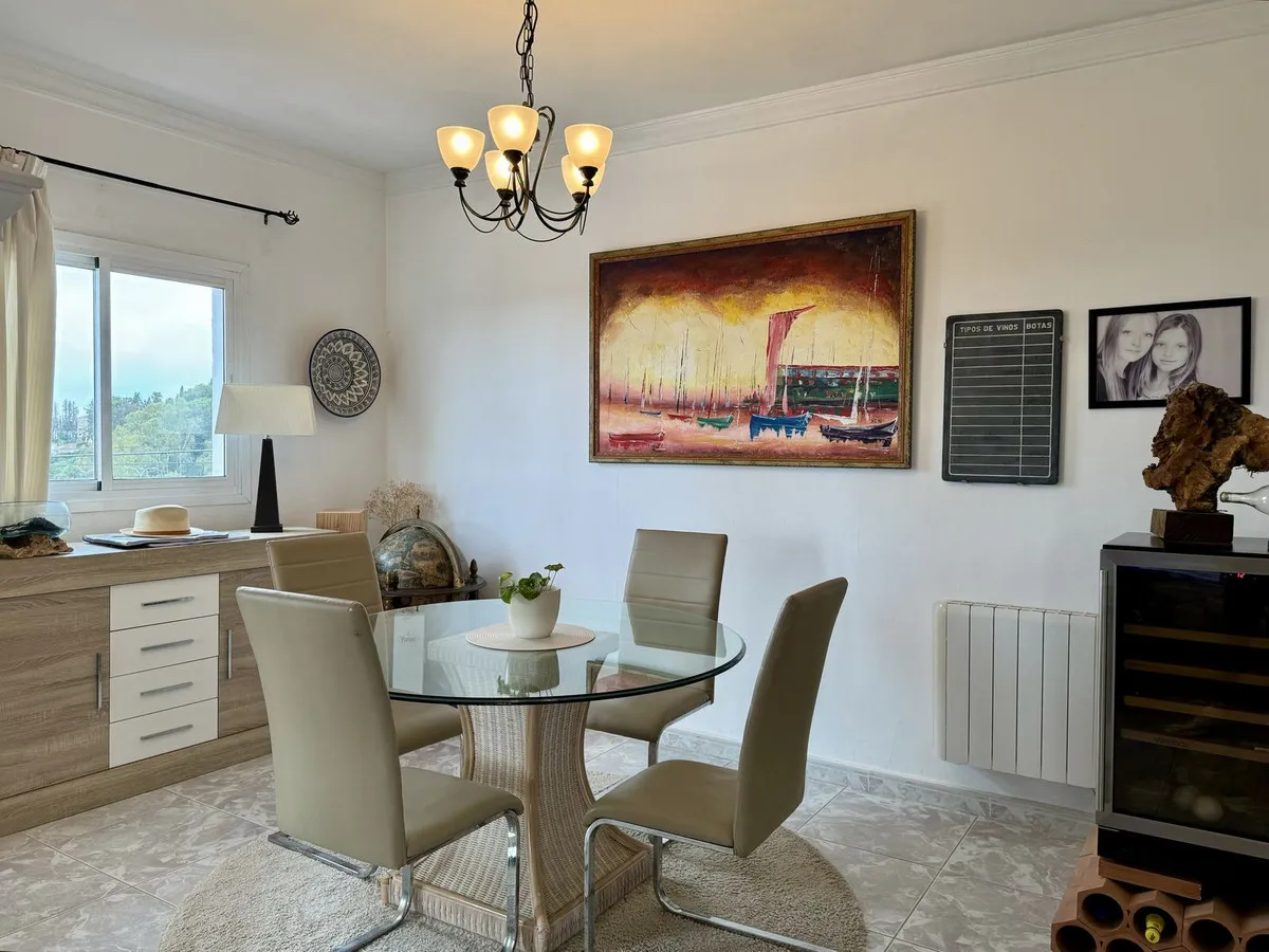 5bf6ec88-9892-4a59-8de2-d48a108e17ee