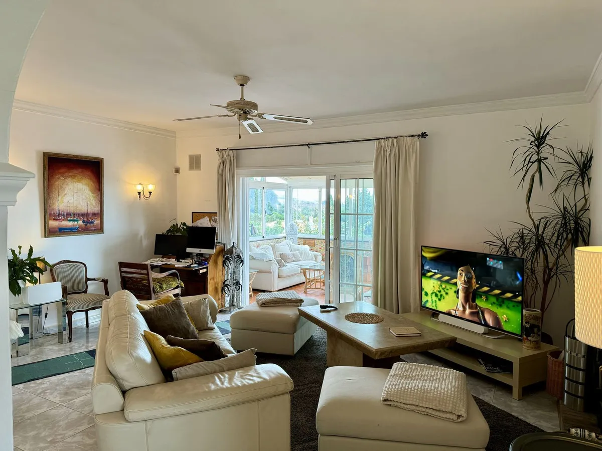 c8f62e0b-0abc-4059-b8fc-d0e18353e36d