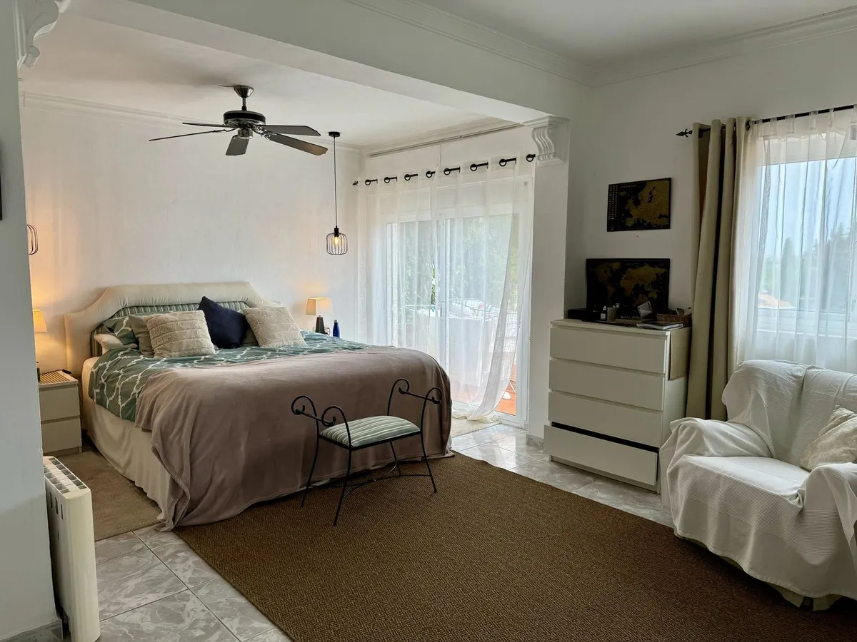 cc7d83ad-d6c3-4075-a197-1cd76bdf9319