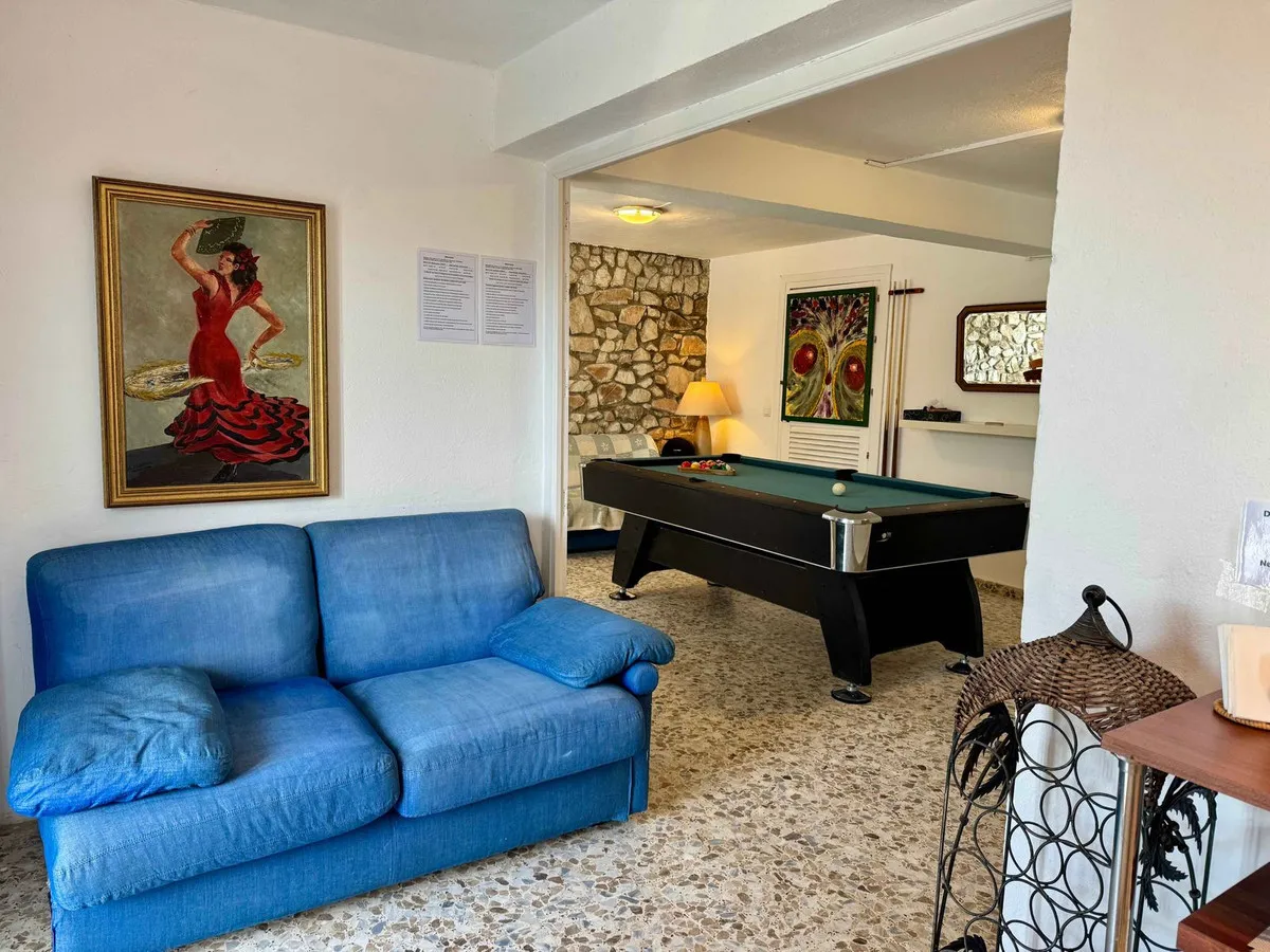 d456c16d-8daa-49ff-af64-476cf69dc5e4