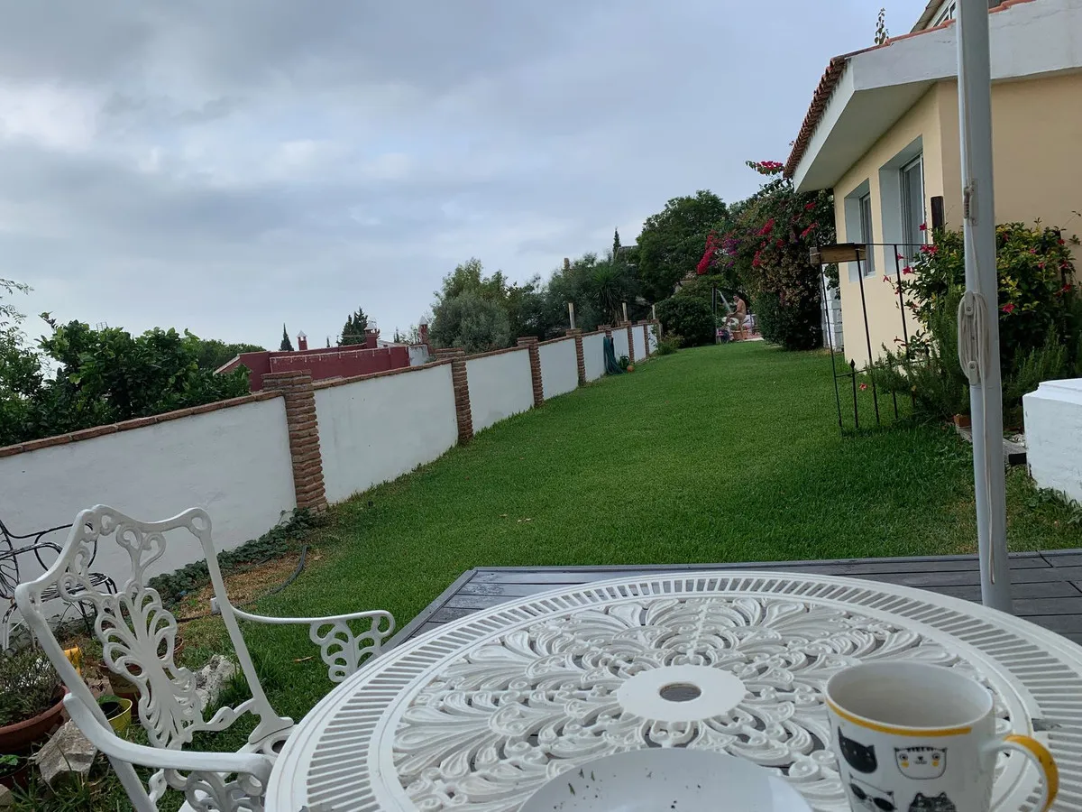 eafc6204-f55f-467e-9adc-6ea59eca44b9