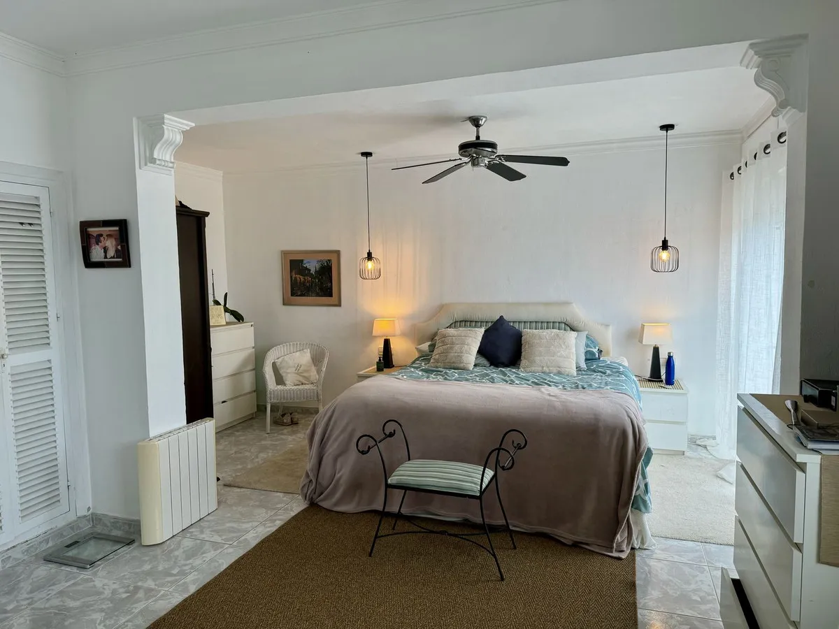 eead71f8-a3b7-474f-8dd4-87b709696dec