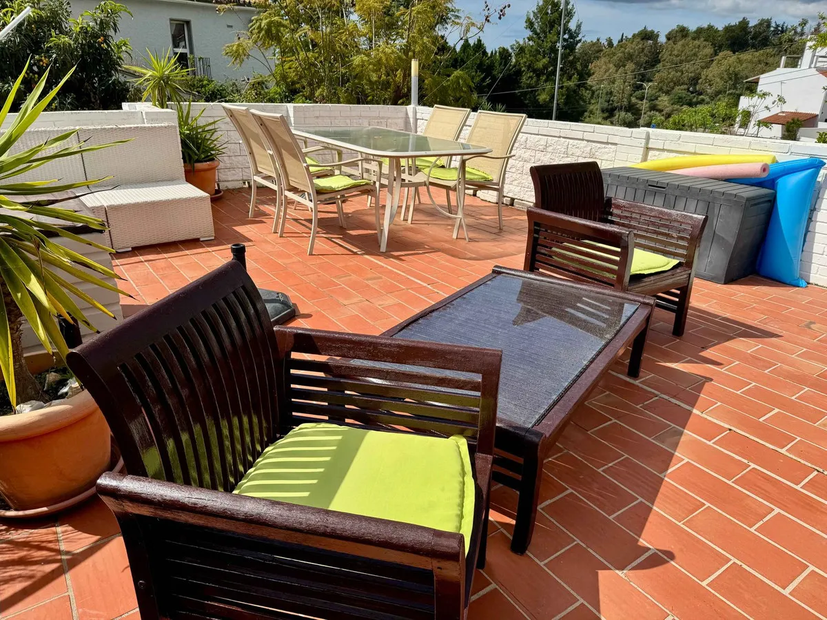 f4383f7f-9f47-4381-85a6-45314fd4024e