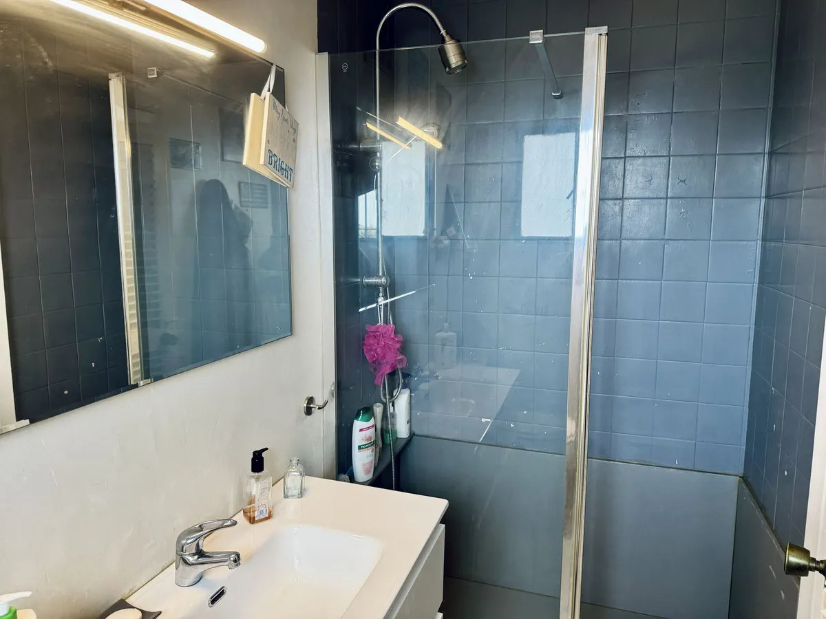 fbc5e0ab-1b76-4ea9-9c4d-600a5acffebe