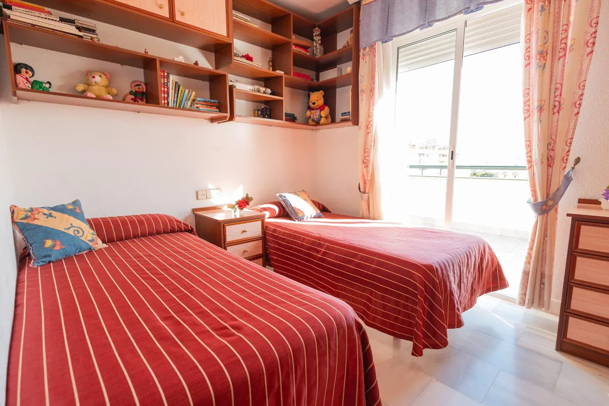 b72c1103-430f-4319-b7df-3db63b3af797