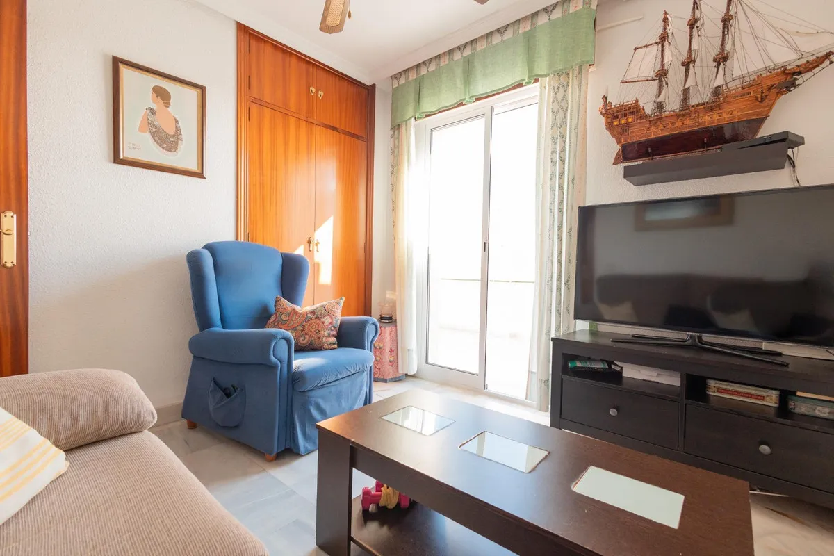 c6b003ef-ae73-46cd-8cd4-b3fa058a2ae8