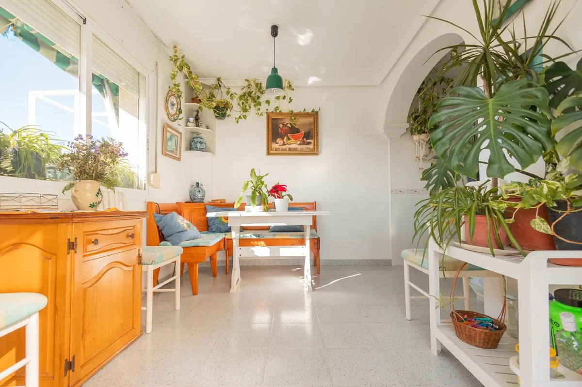 cf5f3acf-0ab3-4665-a4fc-5ec51da3ed0a