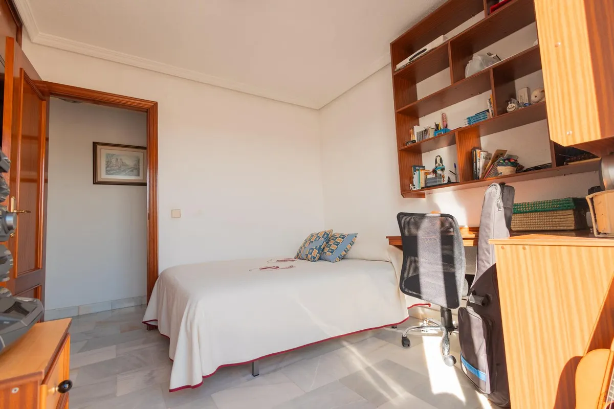 d2538b4a-15ff-47b4-99c8-7964b9ae93c4