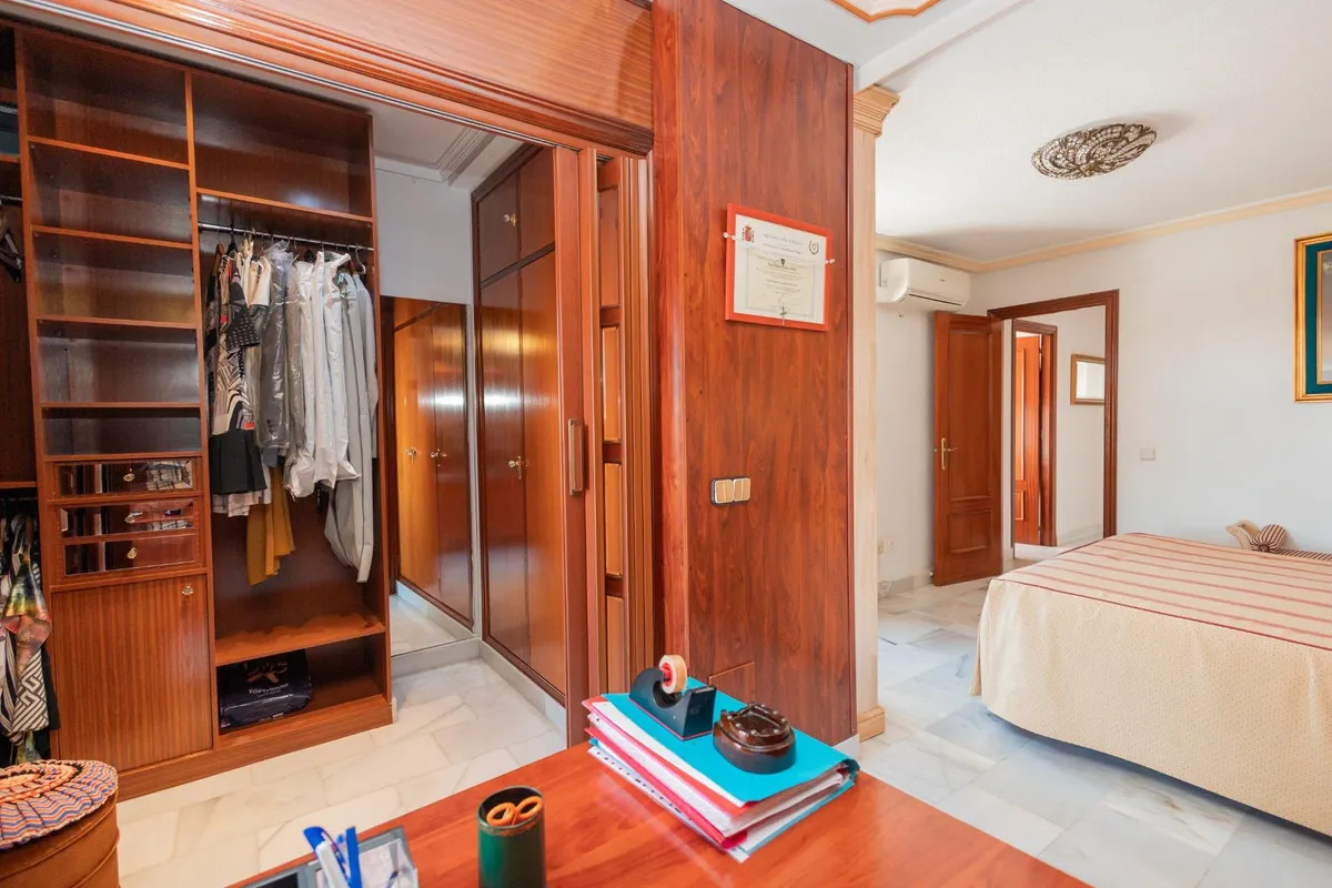 e7d9437f-121e-4e15-b4b1-a67243d81202