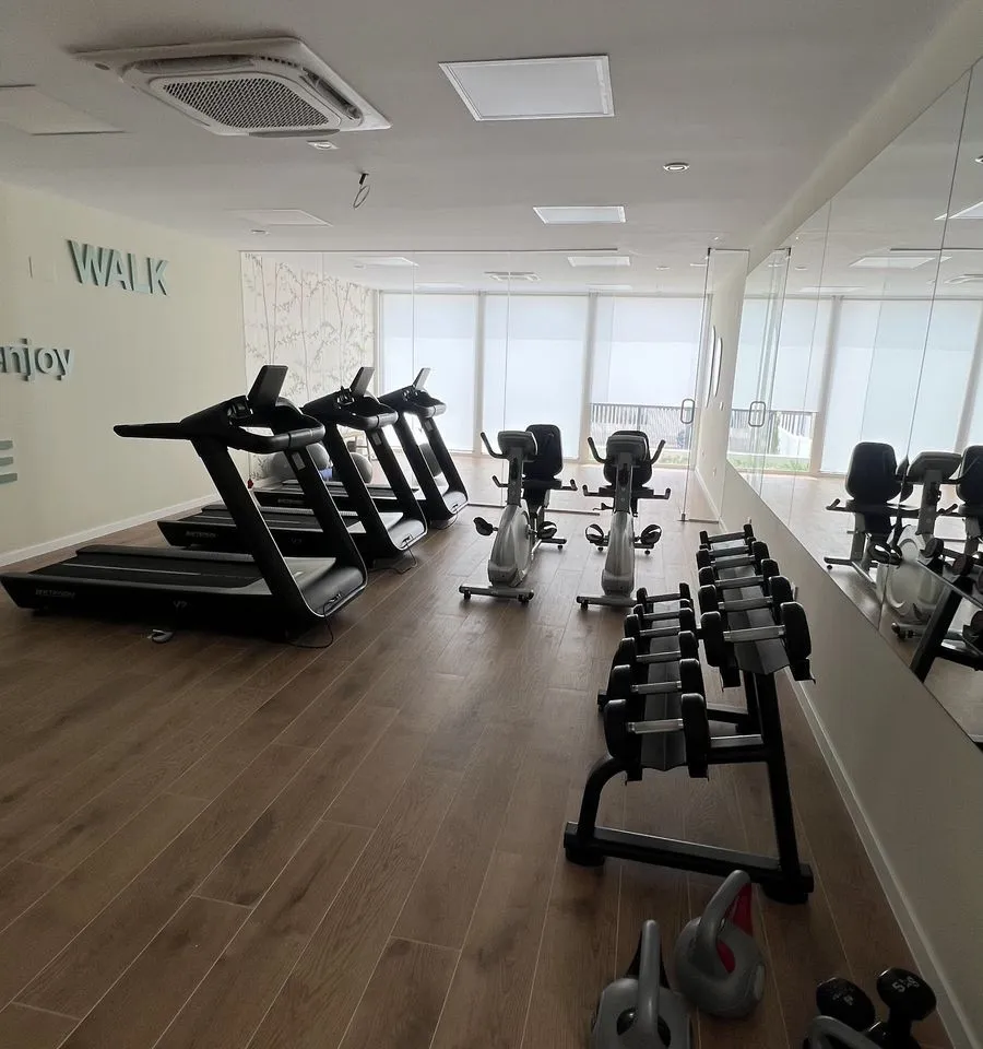 3b0bcab9-c1c7-4356-9d9b-123b5d68a87f