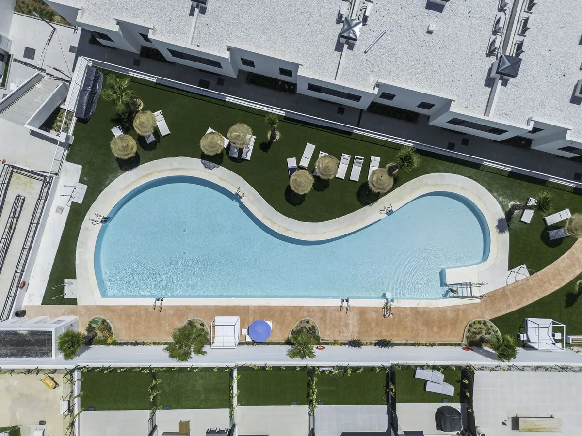 401a76bb-4c54-4395-b84d-53d259b46966