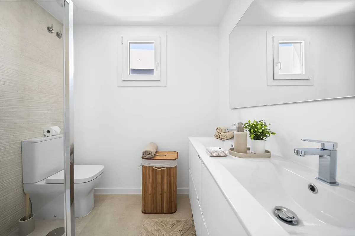 d74f0310-f6c1-46e9-96b7-6e1c1c1da5c0