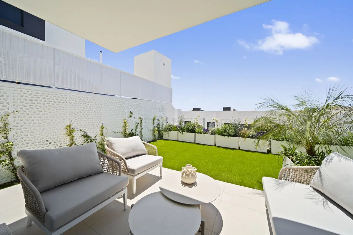 ea58093d-5831-49e8-ac68-2f1326774675