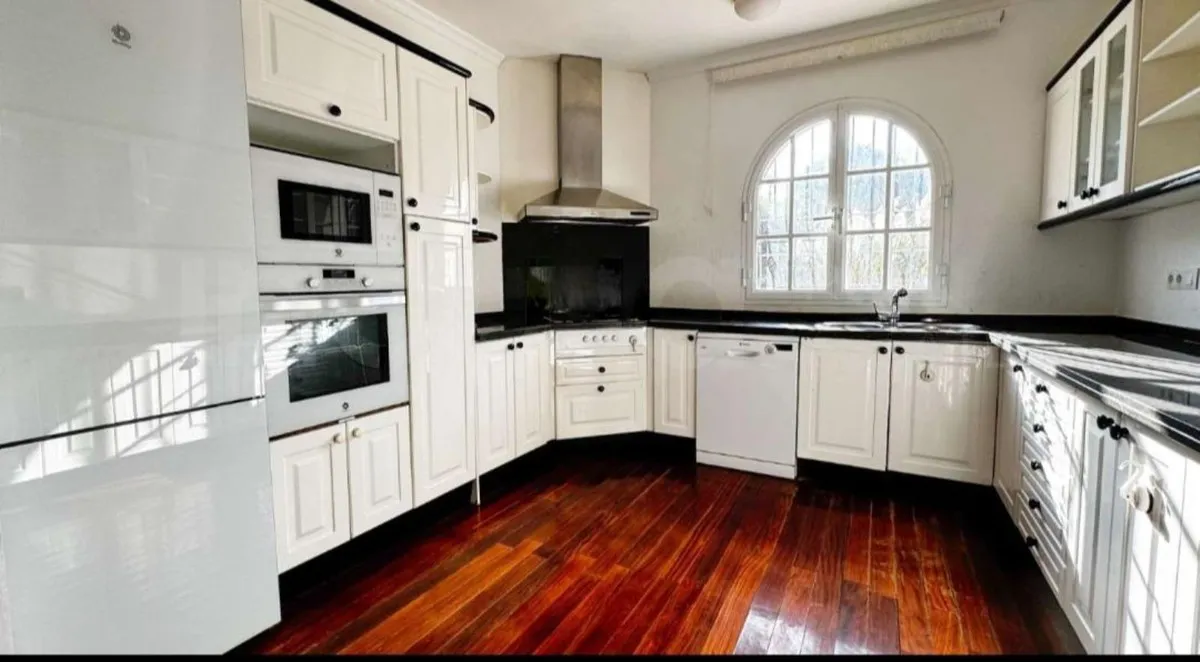 6d316ce7-b9a1-4375-bd1e-732f2ca9ddaf