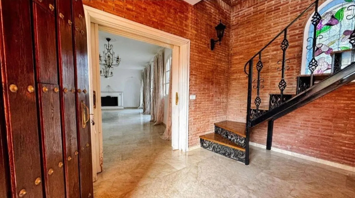 b489b465-c15a-4698-b950-ec4efdba08f7