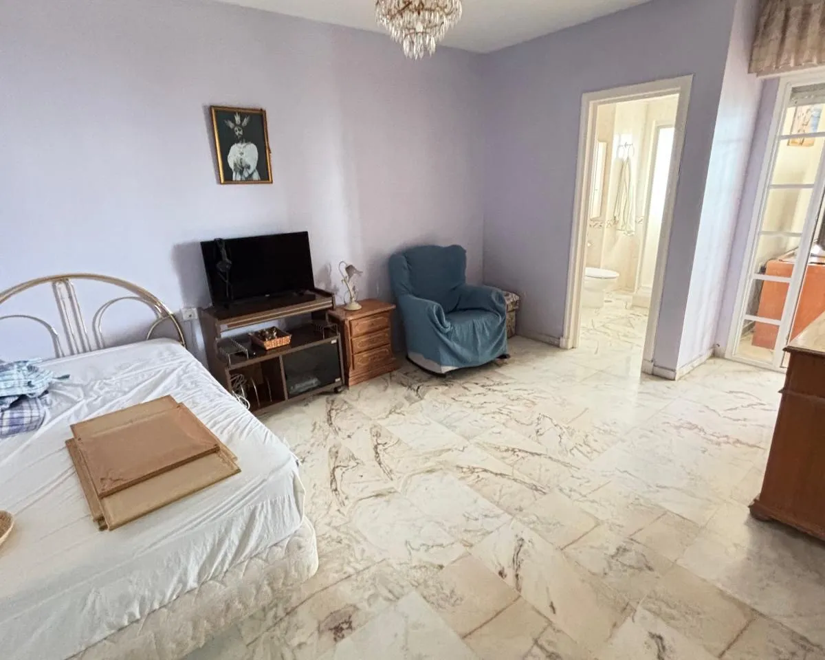 6ca37113-b643-4853-b4ae-a830302aa189