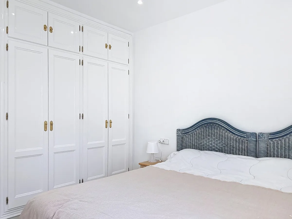 02ee3648-dc60-4cfa-8887-1ef16b3f05a9