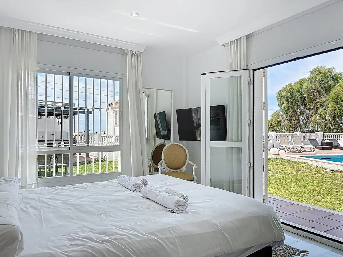 21d752b9-d587-4da7-8f3e-43862e4b332e