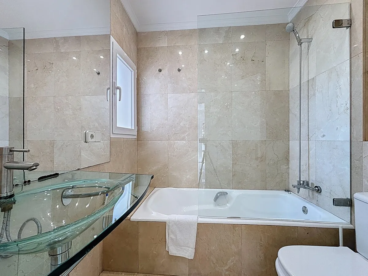 cf36fa1e-2fea-498d-a871-885bc2d694c5