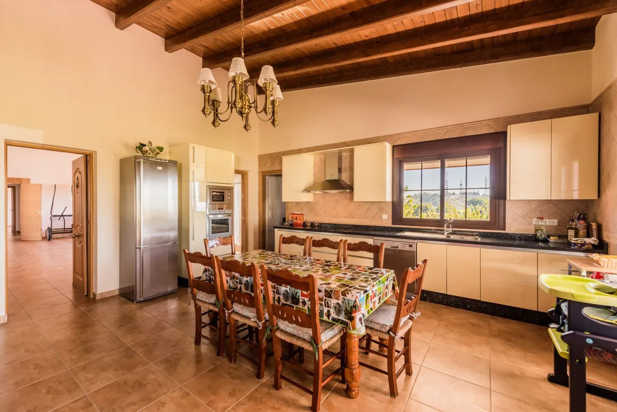 5f91e54d-1eb0-43e7-b969-bf0d84e77834