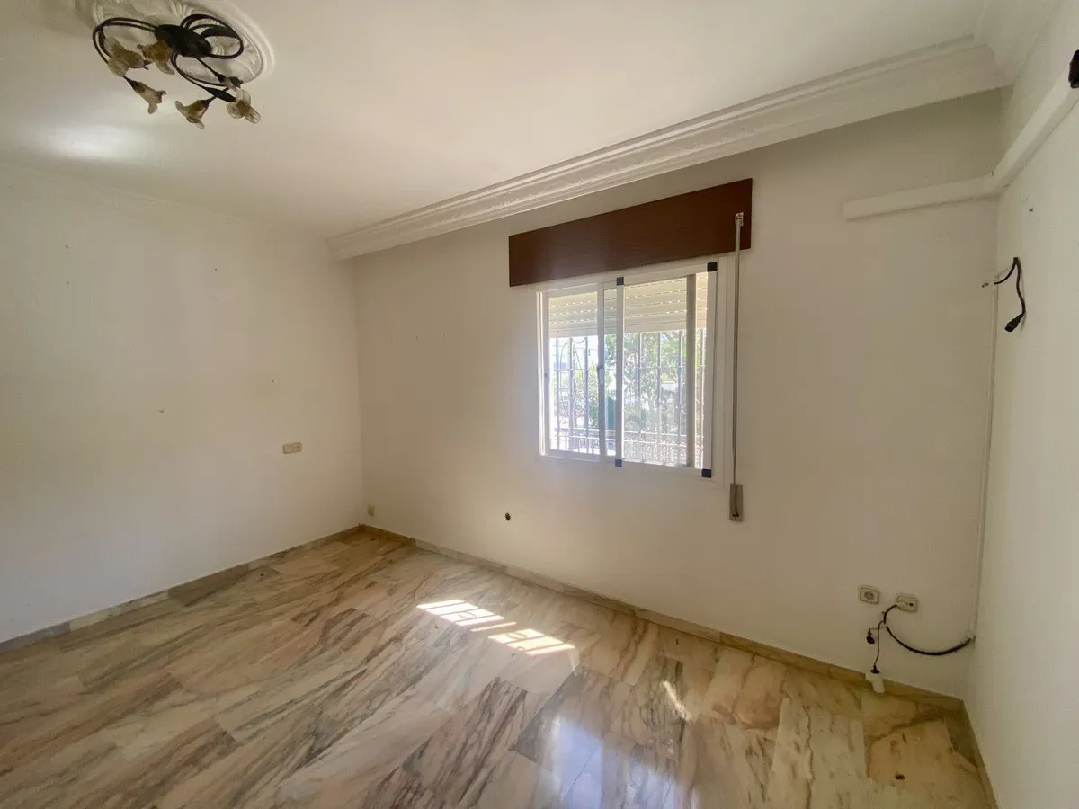 219a77ed-4ae2-4428-8d19-71a9b53eb08f