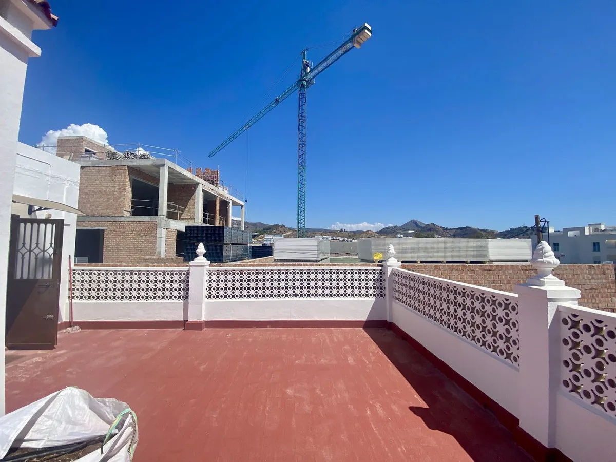 b508951d-81a9-41af-b23a-f5b879de3f14