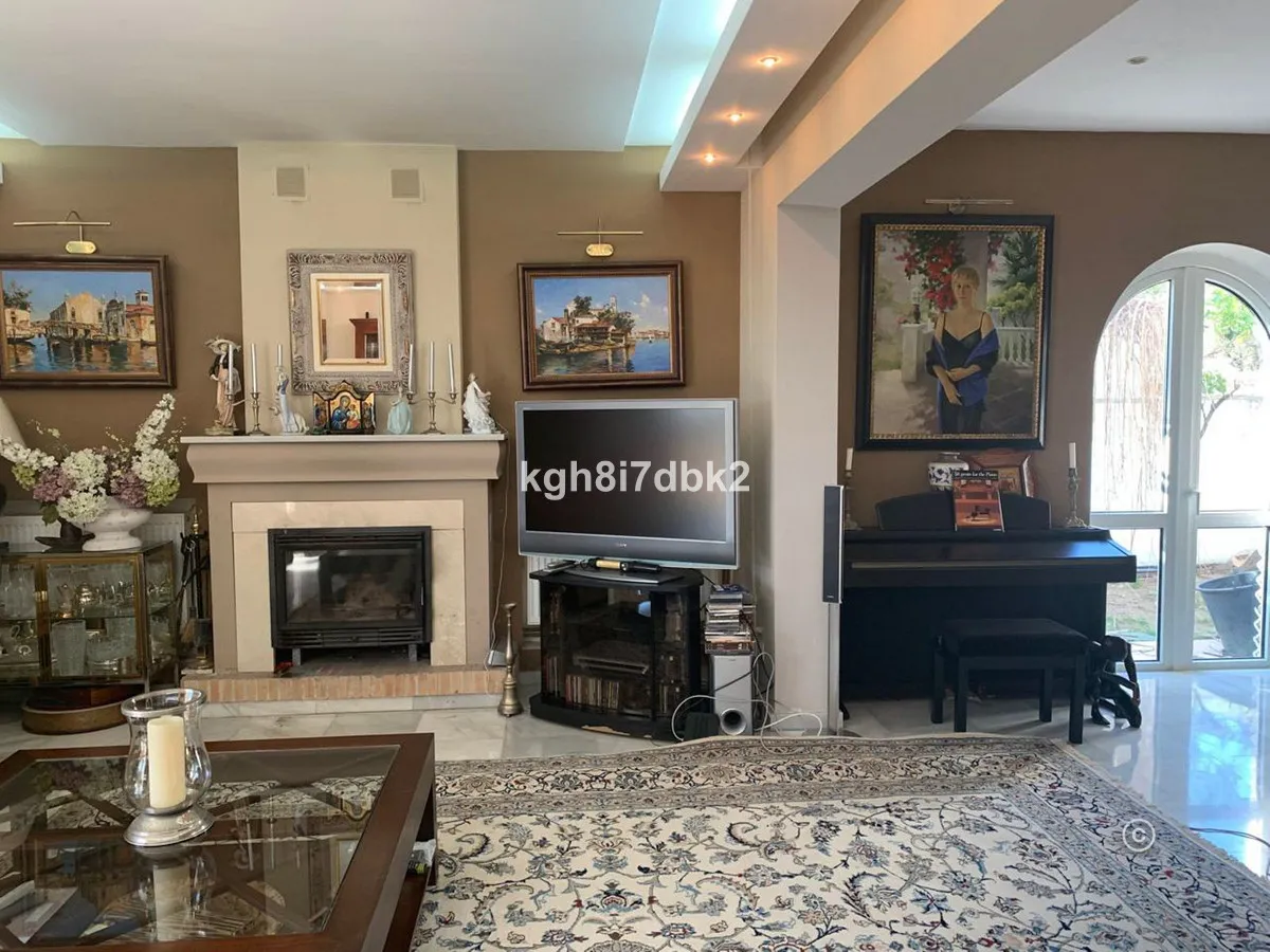 49a3dfea-1811-49ec-b458-2ba6978a8b70