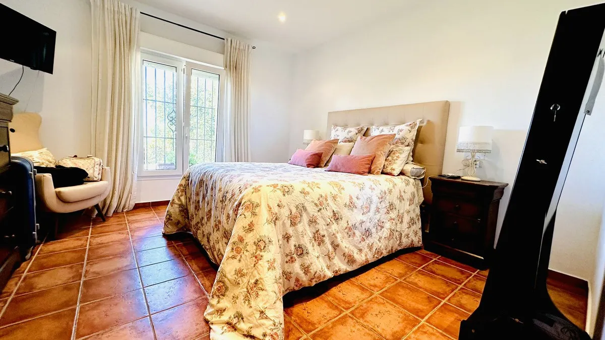 4efcf708-0b24-447b-a974-5062bee4fb43