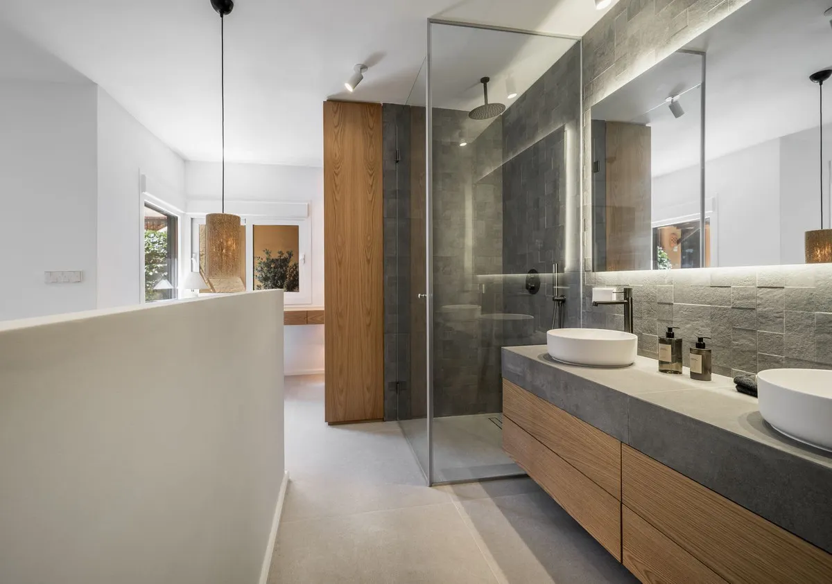 00319687-c2b6-4379-8568-6327e9ab3a79