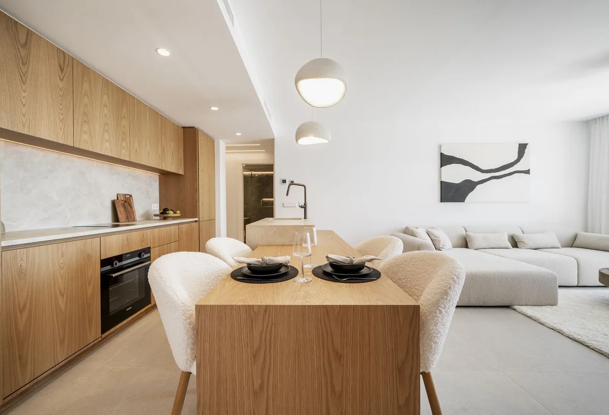 5a0128fb-8865-4112-864d-6b990f4a4c8f