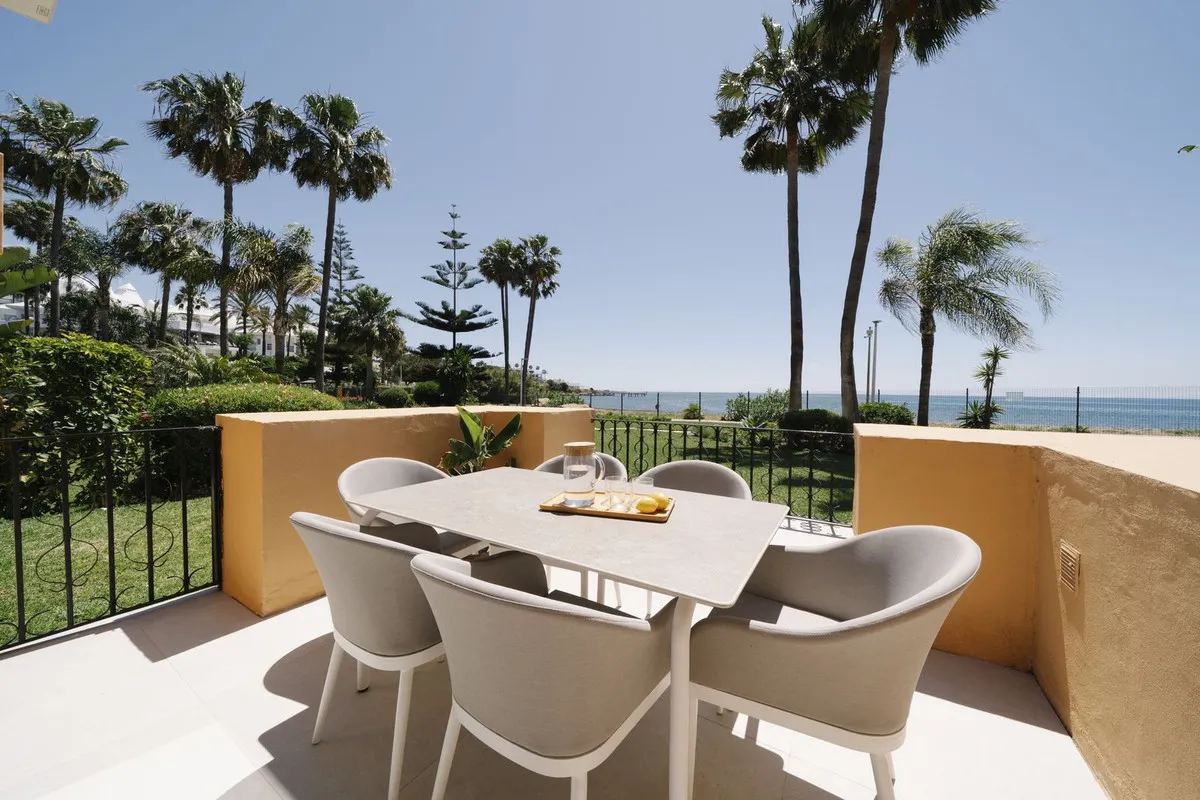 95d4e96b-cf52-4cbb-8297-3cab5a3b7440