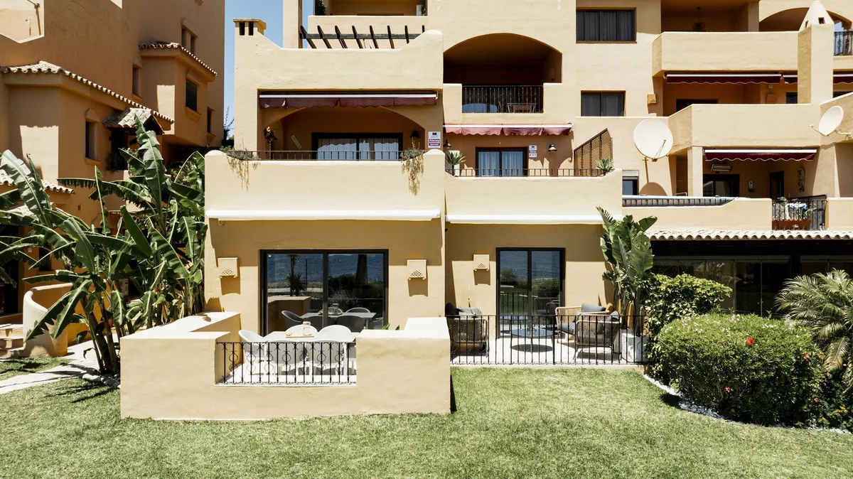 f56499ff-04fe-4f46-acab-76a309ea7cb4