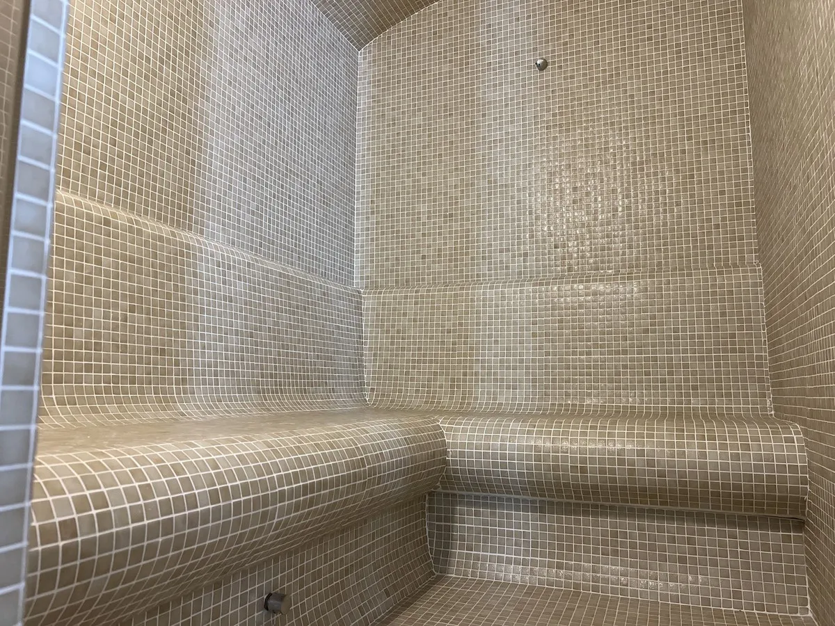 18358711-f776-44be-bf9a-1fa0ed8c4c12