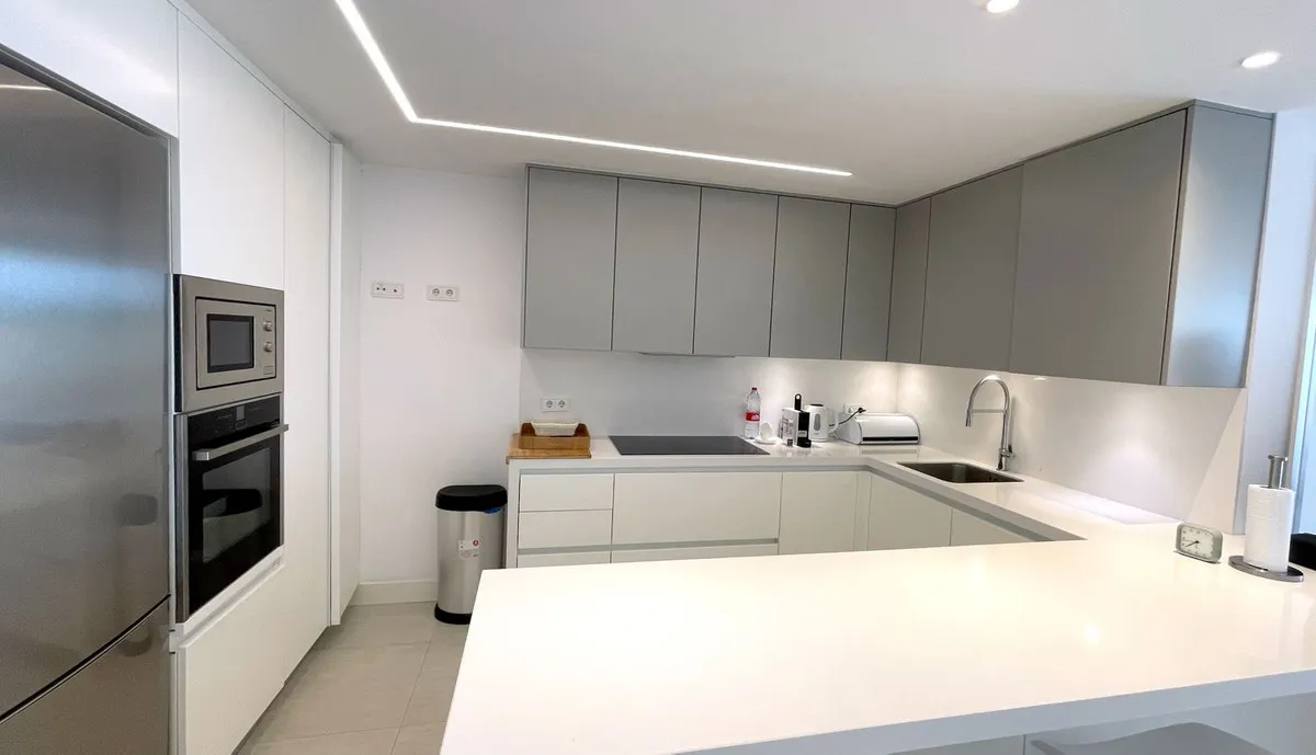 f91622ff-ed46-46e9-baf1-d2ebc72e1a7b