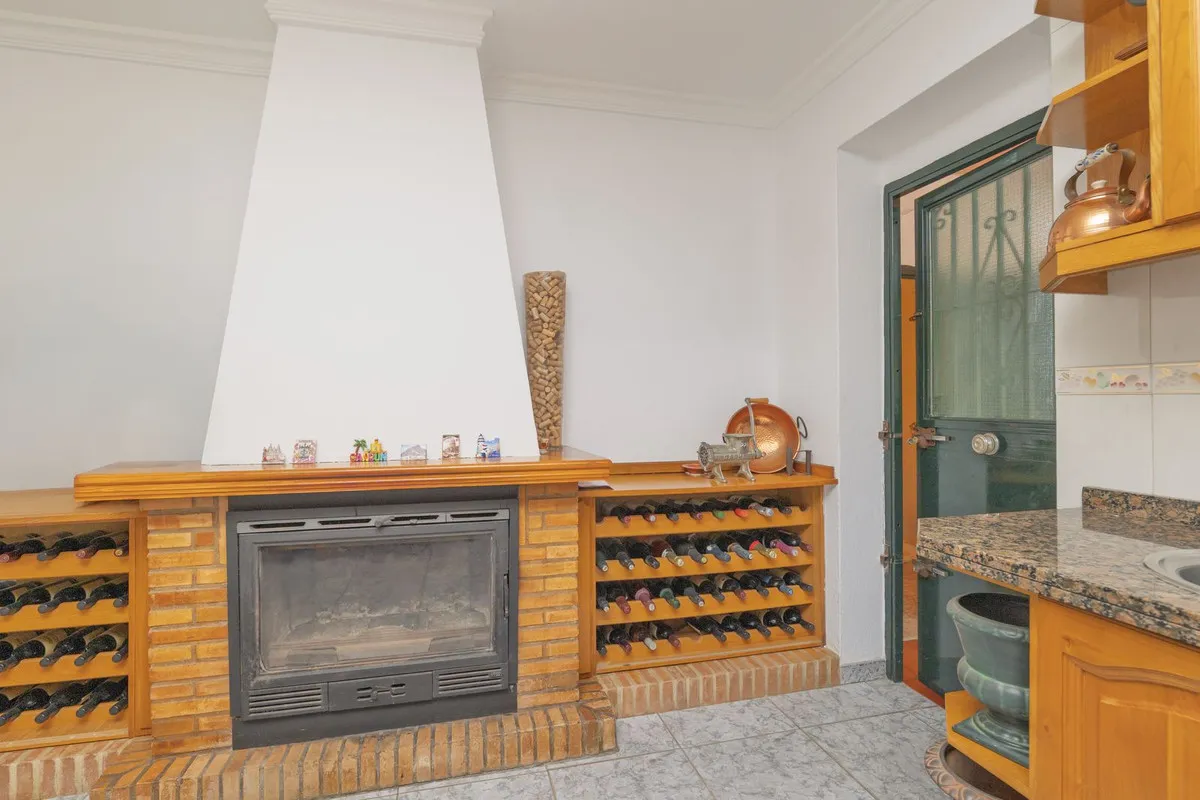 6bcee4fa-9b00-416d-a9f0-00c6f986ef7d