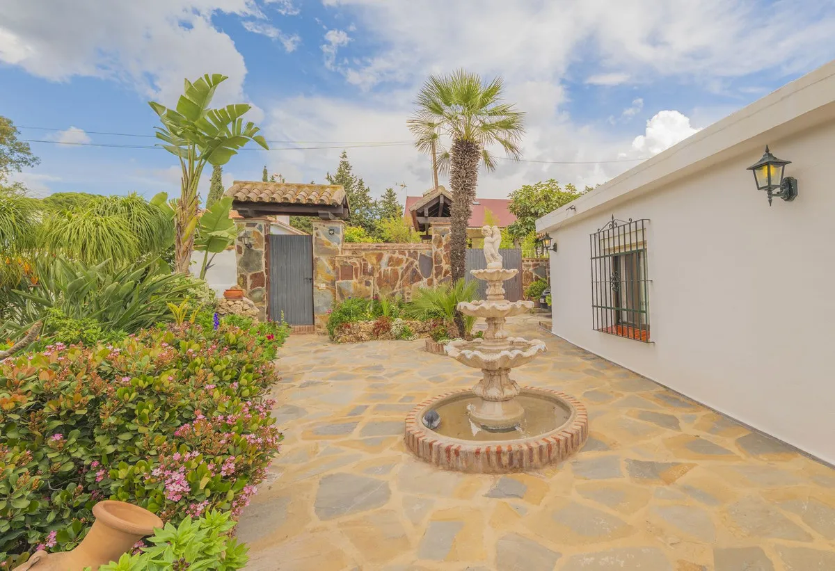 90d78740-bd2d-47f0-9ff0-2c89486fe438