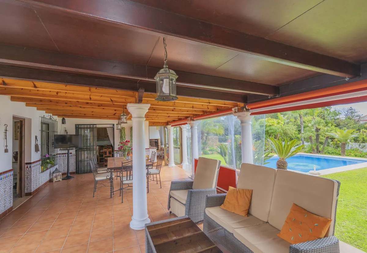 bb6c0c82-6a87-4e17-a699-5add821cf853