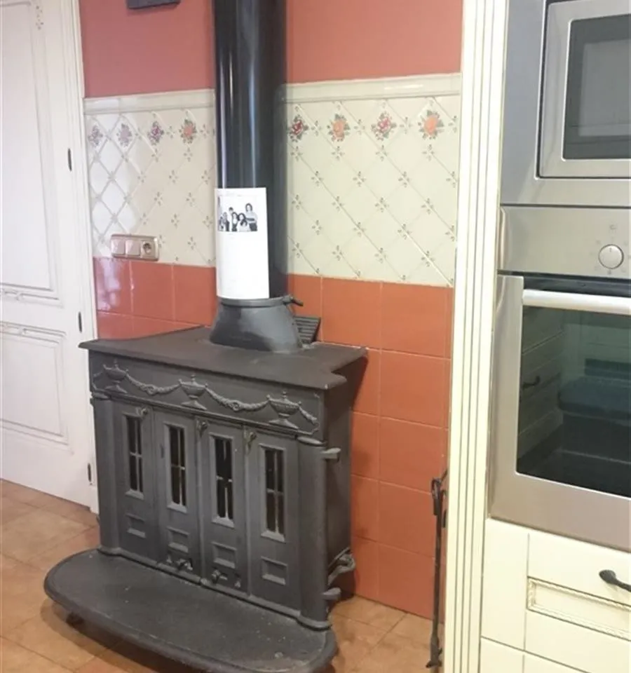 6665c798-8b4a-4edb-b198-ebde39310203