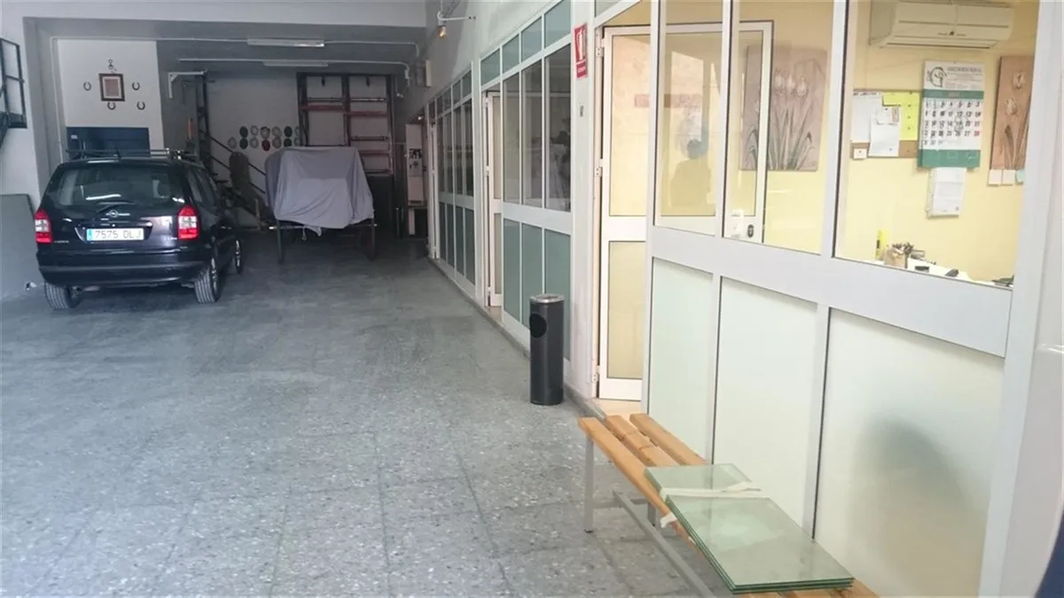 7dd7d3b6-a458-4206-8ff1-0d78f370faff