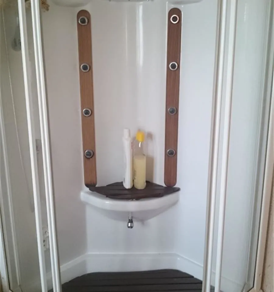 a0e2d7f0-0ce2-4cff-a490-5401b0f06879